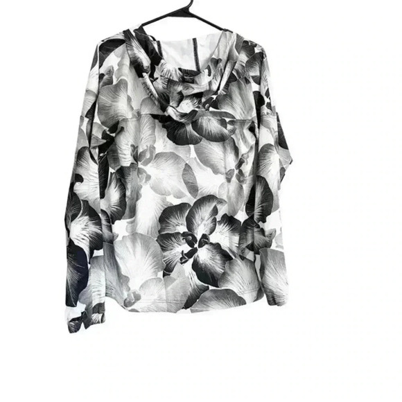 Calia by Carrie Underwood half-zip windbreaker - Picture 3 of 5